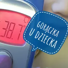 Termometr pokazuje 38.7°C. Na niebieskiej chmurce napis: "Gorączka u dziecka".